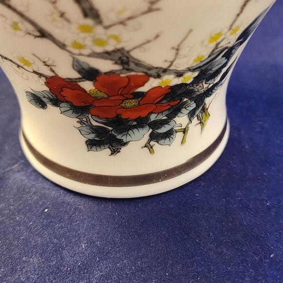 Vtg Jay Fine China Lidded Ginger Jar Japan 8" Exotic Birds - Picture 11 of 12